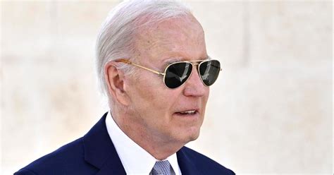 gay porhu|Biden Pardons Veterans Convicted of Having Gay Sex.